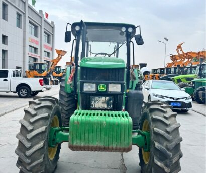 約翰迪爾1404拖拉機
