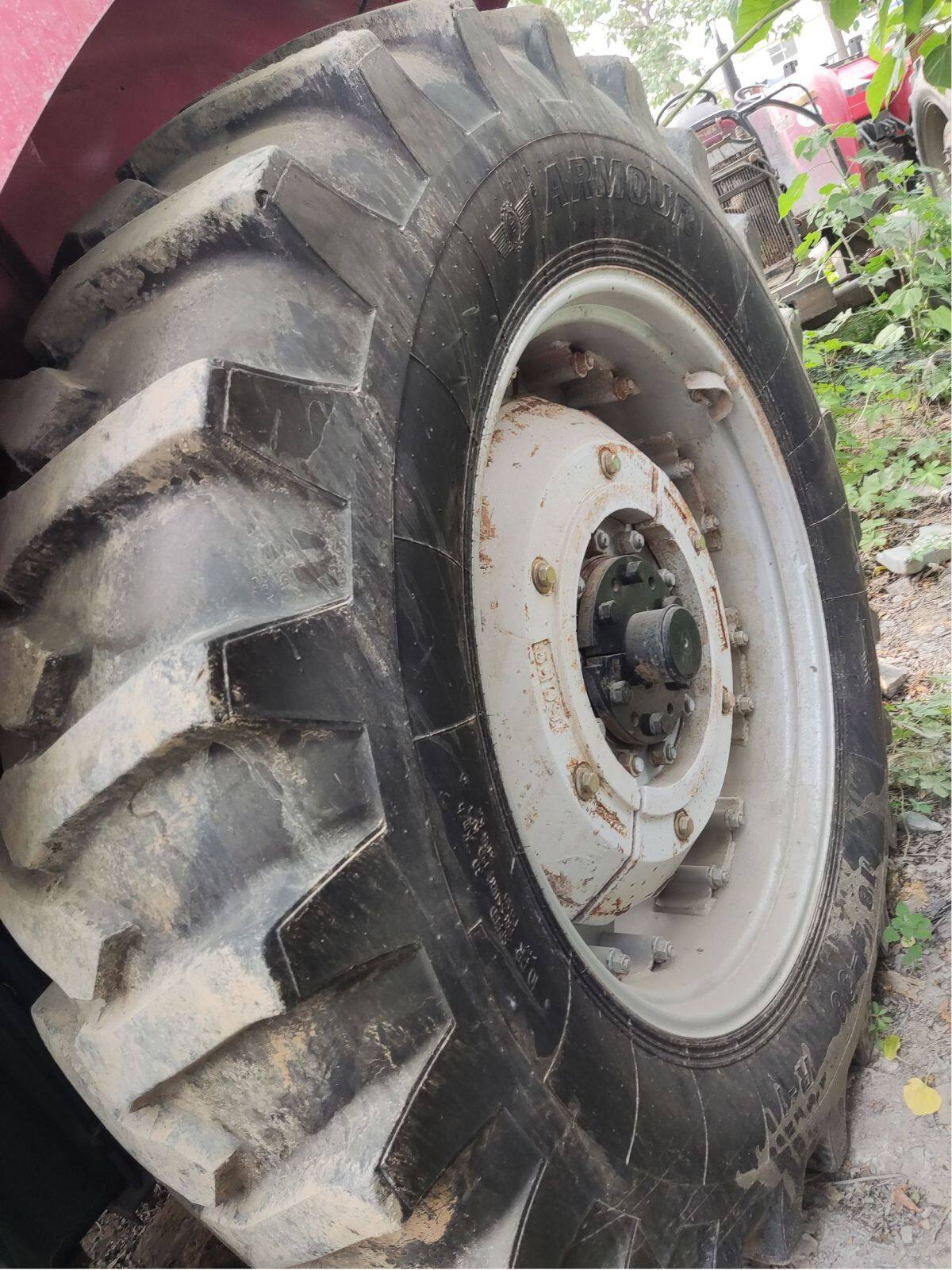 迪敖YJ1804C轮式拖拉
