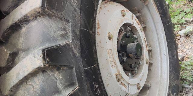 迪敖YJ1804C轮式拖拉