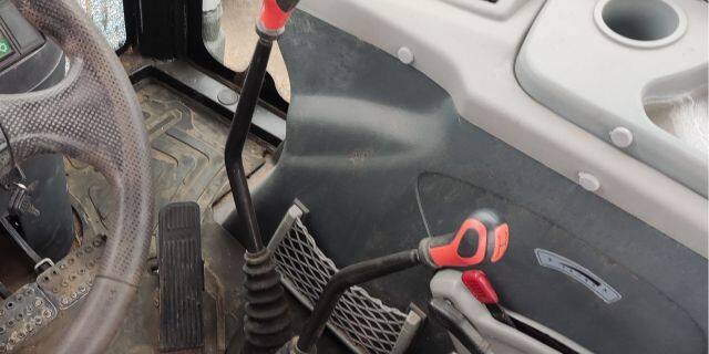 骏马道MF1804轮式拖拉机