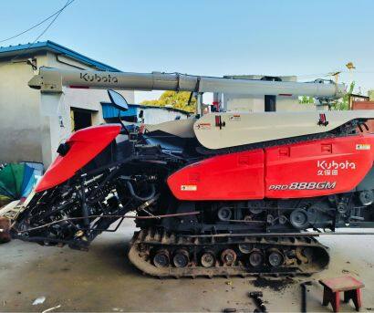 久保田4LBZ-172B(PRO888GM)半喂入履帶式收割機