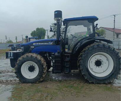 雷沃歐豹MW2304-6拖拉機