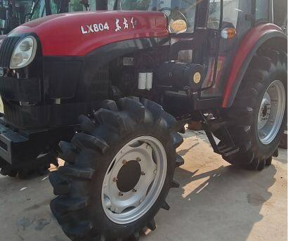 東方紅LX804輪式拖拉機(jī)