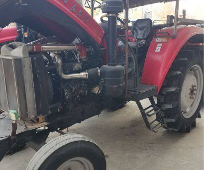 東方紅lX1000拖拉機(jī)