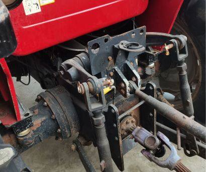 東方紅lX1000拖拉機(jī)