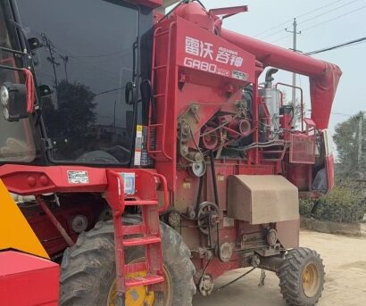 雷沃谷神GR80PRO輪式谷物收獲機