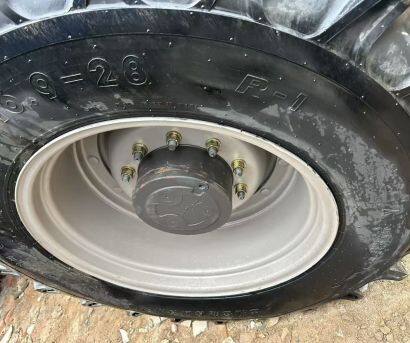 中聯(lián)重科RG2104輪式拖拉機(jī)