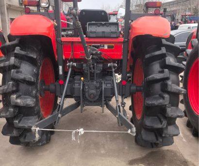 久保田M704K拖拉機