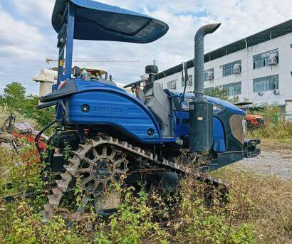 雷沃歐豹M1002方向盤式履帶拖拉機