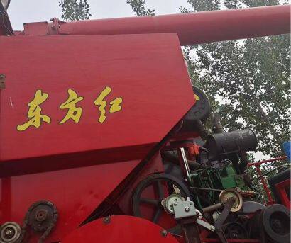 東方紅8B2小麥收割機