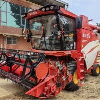 雷沃4LZ-10M7自走式谷物聯合收割機