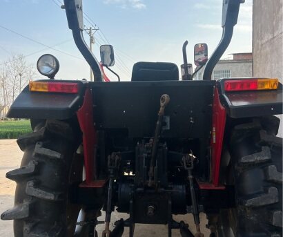 東方紅MF554拖拉機