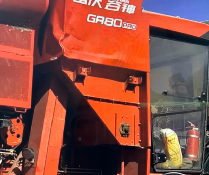 雷沃谷神GR80PRO輪式谷物收獲機