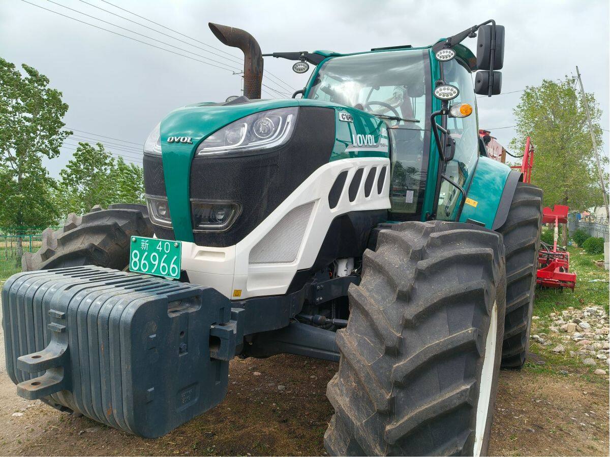 雷沃P2404-7V拖拉机