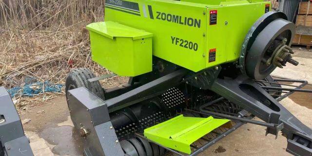 中联重科9YFQ-2200型方草捆压捆机