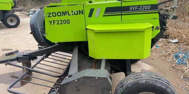 中联重科9YFQ-2200型方草捆压捆机