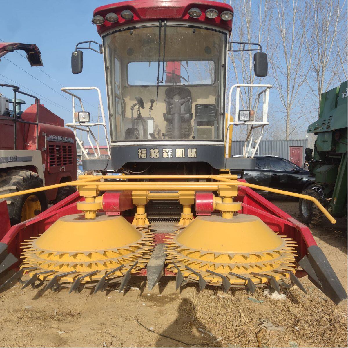 福格森4QZ-15A型自走式青储饲料收获机