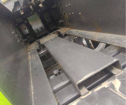 中聯(lián)重科9YZ-2.2型履帶自走式打捆機(jī)