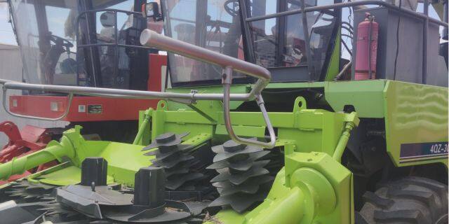 中联重科4QZ-3000A型自走式青储饲料收获机