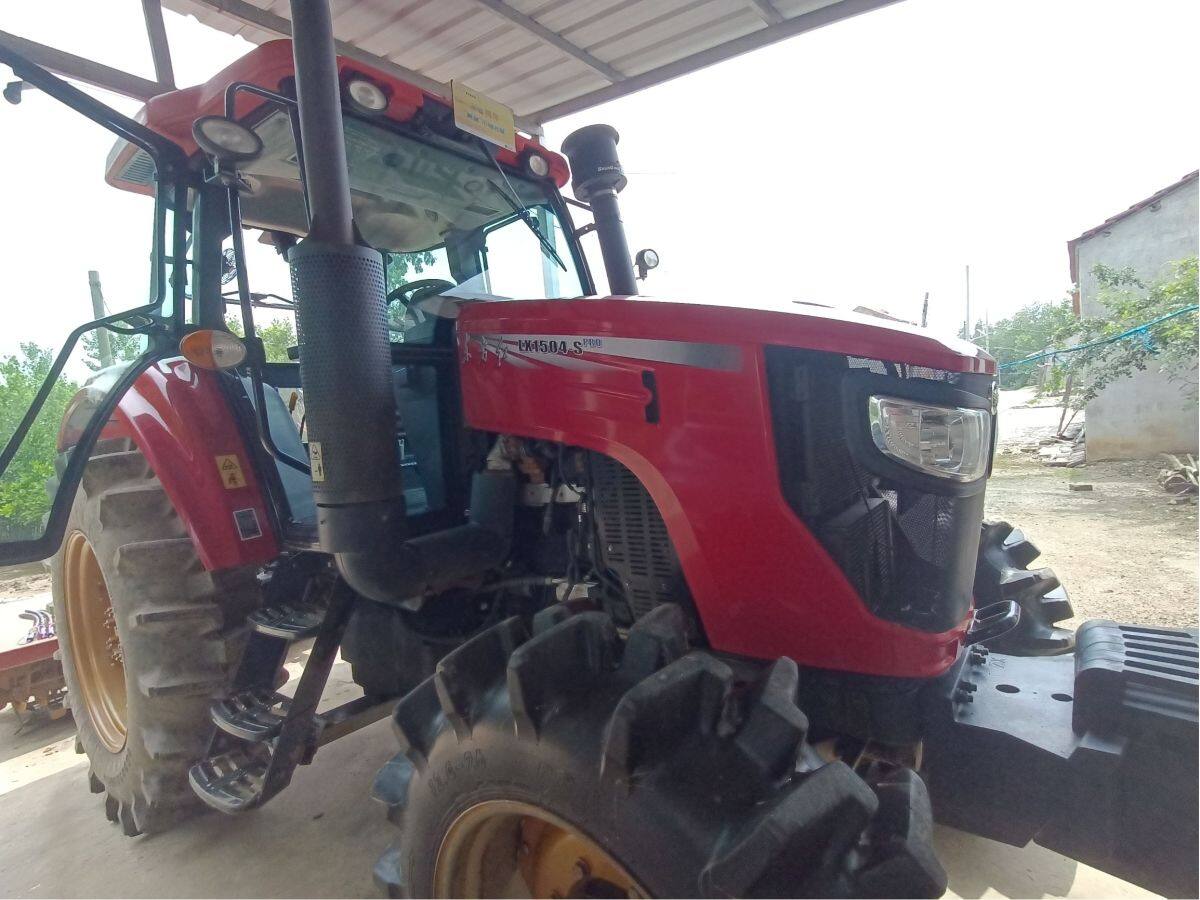 东方红LX1504拖拉机