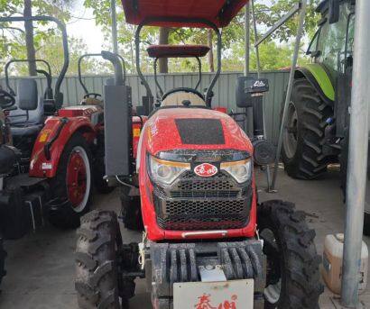 泰山E704-1型輪式拖拉機