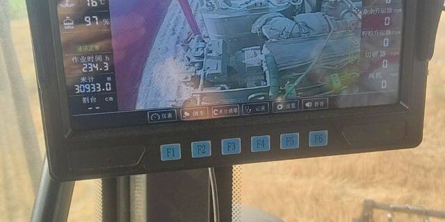 东方红10AK小麦收割机