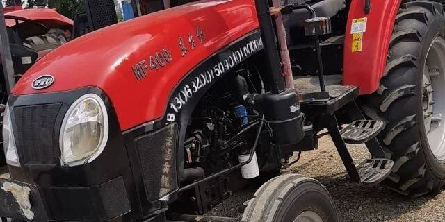 东方红MF400拖拉机