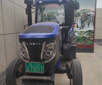 雷沃欧豹M1600-D轮式拖拉机