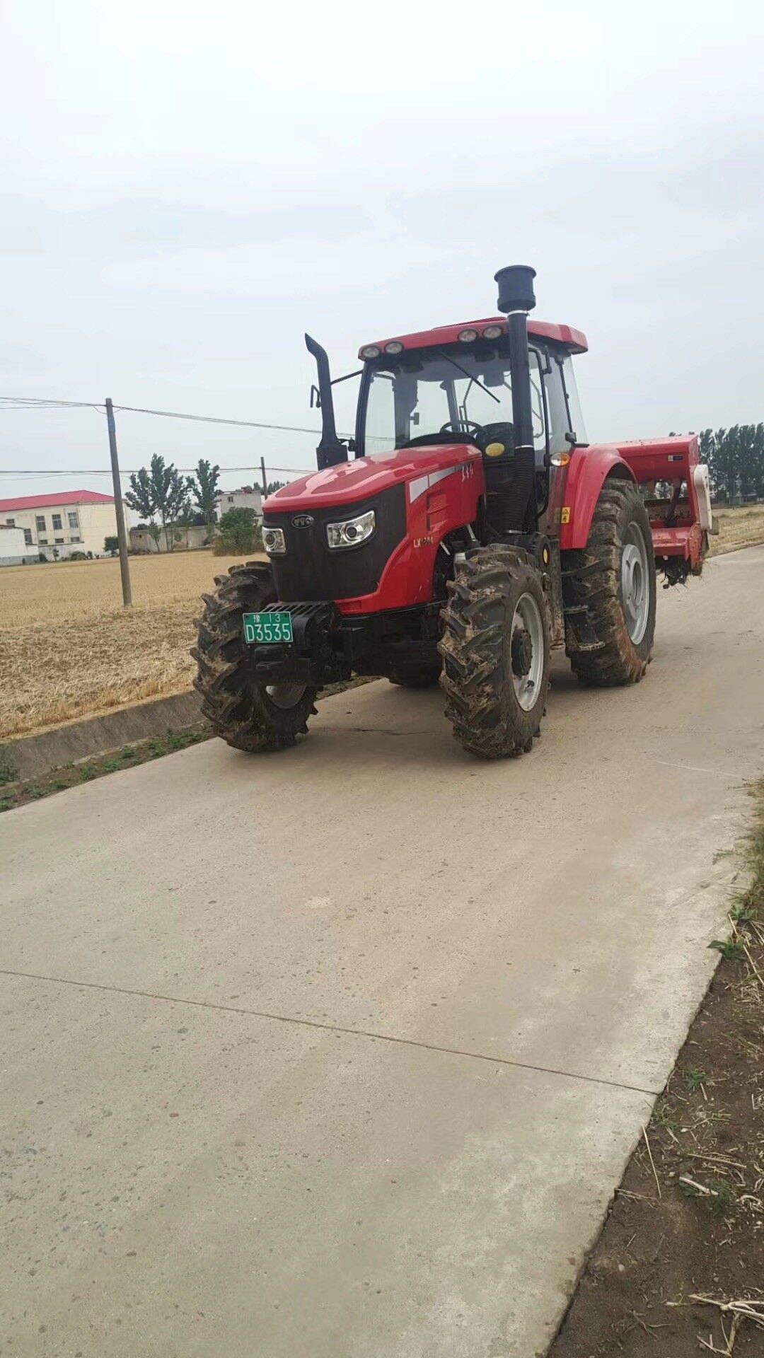 东方红LX1604拖拉机