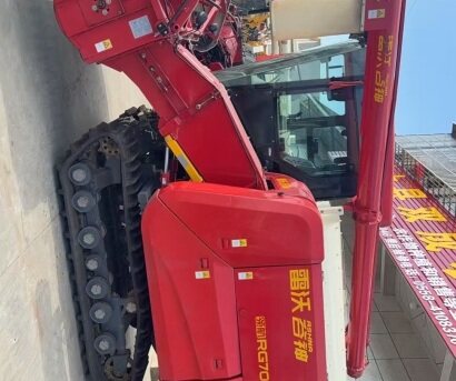 雷沃谷神RG70(4LZ-7G2A)神領(lǐng)航谷物聯(lián)合收獲機(jī)