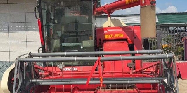 雷沃谷神RG70(4LZ-7G2A)神领航谷物联合收获机
