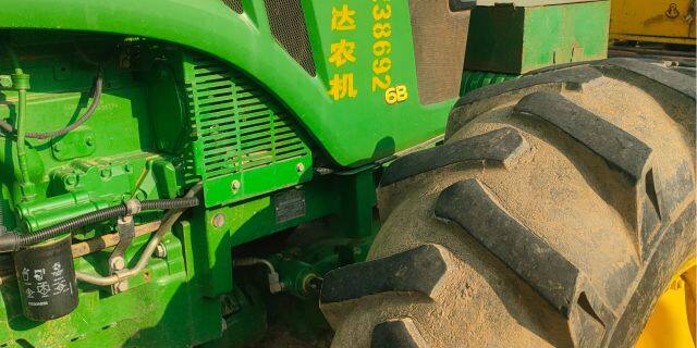 约翰迪尔6B1404拖拉机