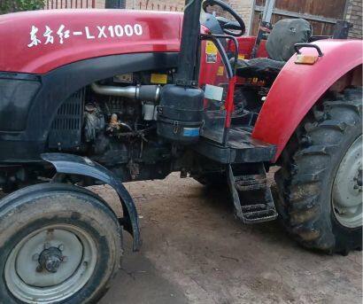 東方紅LX1000拖拉機