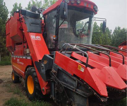英虎4YZJ-4自走式玉米穗莖兼收機