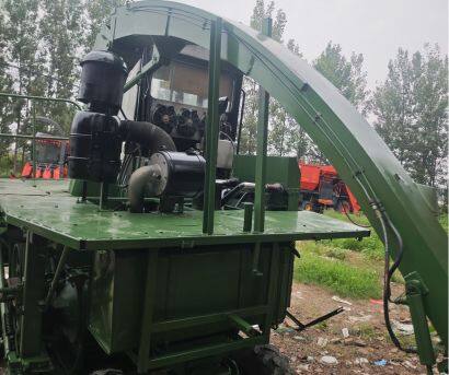 中聯谷王4QZ-3000自走式飼料收獲機