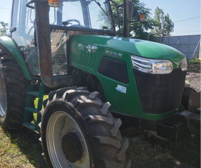 常發(fā)CFG1404B輪式拖拉機(jī)