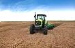 中联重科：耕王RS1504拖拉机是大田耕整地作业的理想选择
