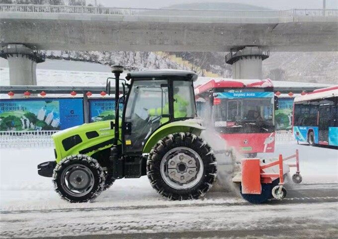 高万金体育下载app邑县迅速清扫积雪 保障村民出行安全