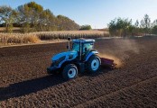 無人拖拉機“下地”，這家公司想用自動駕駛技術幫農民干農活