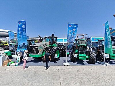 臨工農(nóng)機閃耀2025新疆國際農(nóng)業(yè)機械博覽會