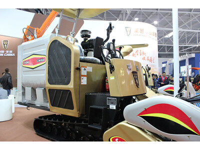 萊恩4LZ-4.6A型全喂入聯(lián)合收割機(jī)