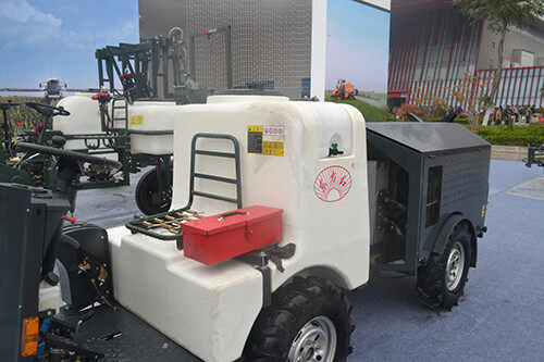 东方红3WFG-400X自走式风送果林喷雾机