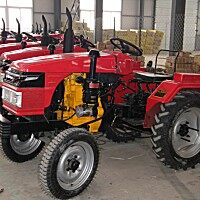 一犇YB220型輪式拖拉機(jī)