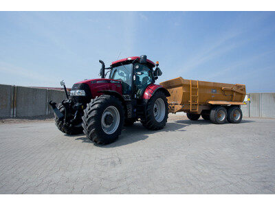 凱斯Maxxum1404拖拉機(jī)