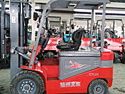CPD25叉车
