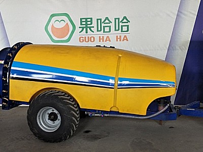 果哈哈Q13型牵引式果园风送喷雾机