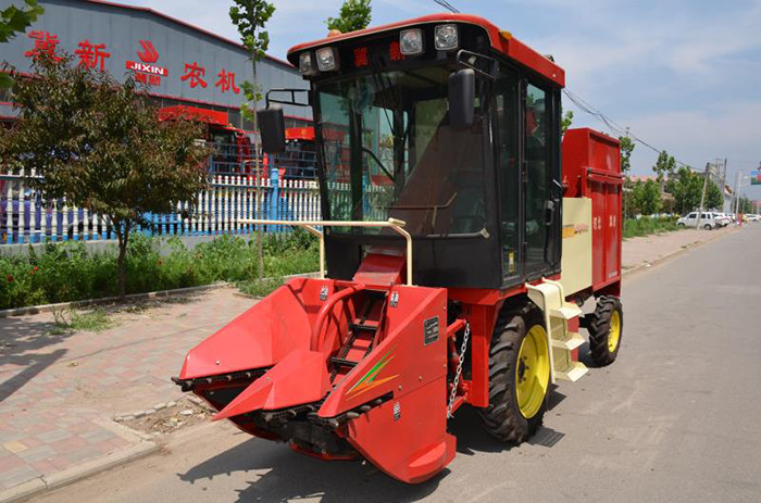 河北冀新4YZ-2A2(剥皮型)玉米收割机