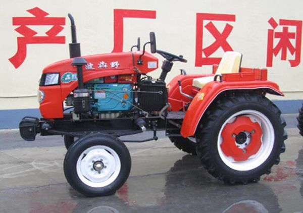 天富TF-200轮式拖拉机、