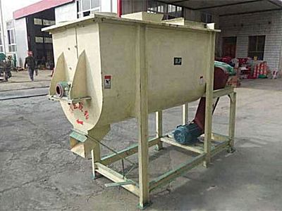 臨洮宏豐9HWP-500飼料混合機(jī)