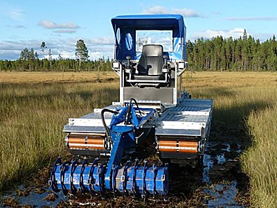 Doro旋耕机-芦苇河床、湿地作业